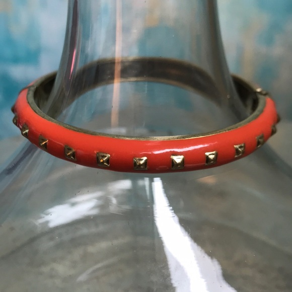 Premier Design Bangle - Picture 2 of 4